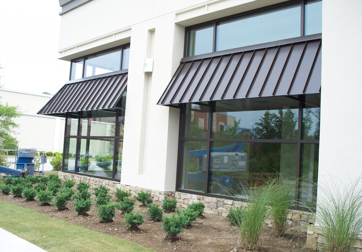 Get your house protected with the aluminum awnings