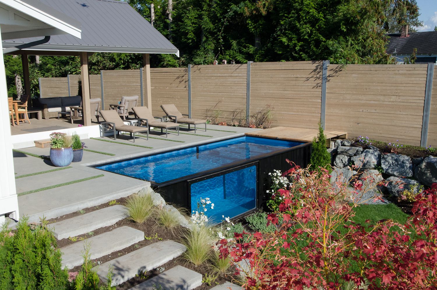 Backyard pool ideas  29