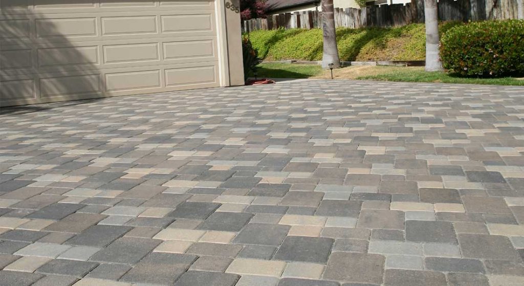 Using Concrete Pavers for Flooring around Home – TopsDecor.com