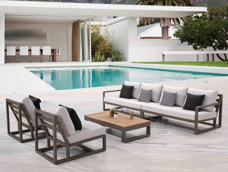 Contemporary Garden Furniture Offers Modern Outlook to the Garden ...