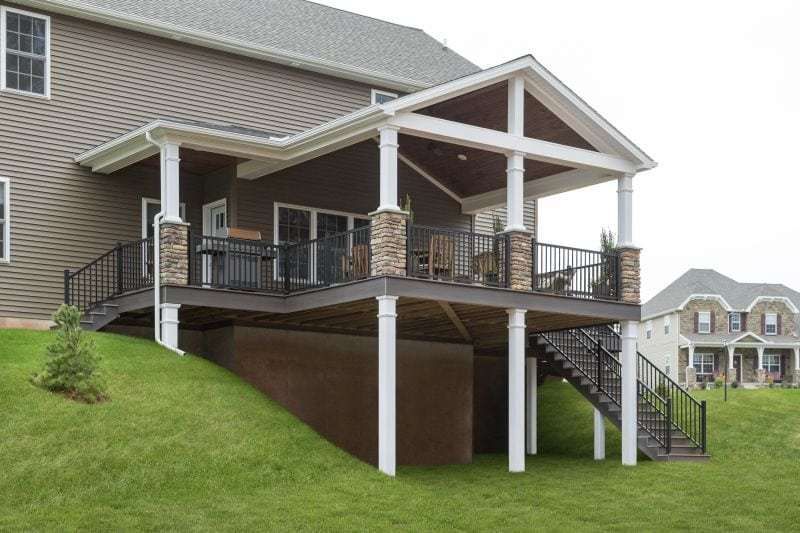 covered deck  54