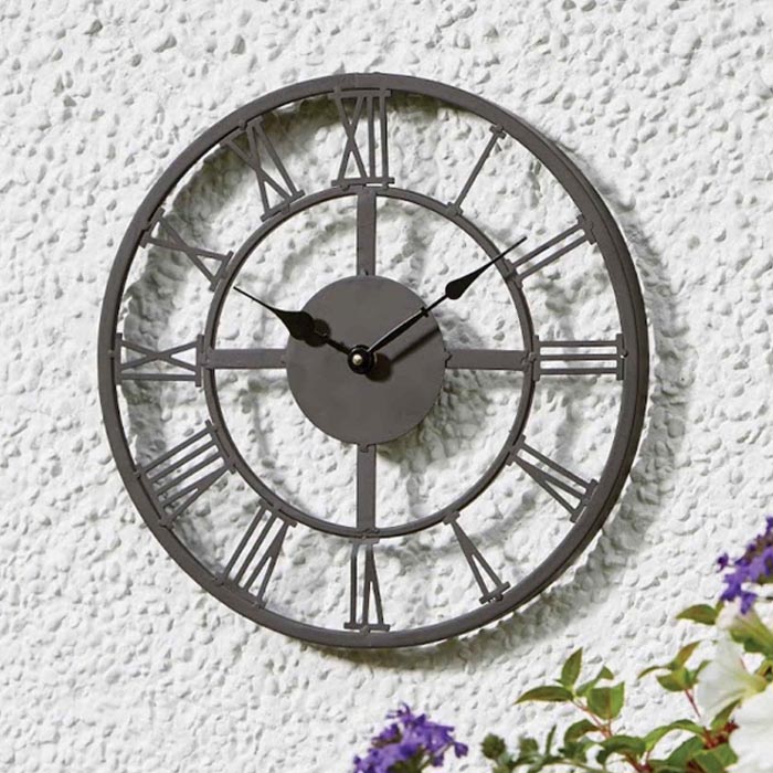 garden clocks  47