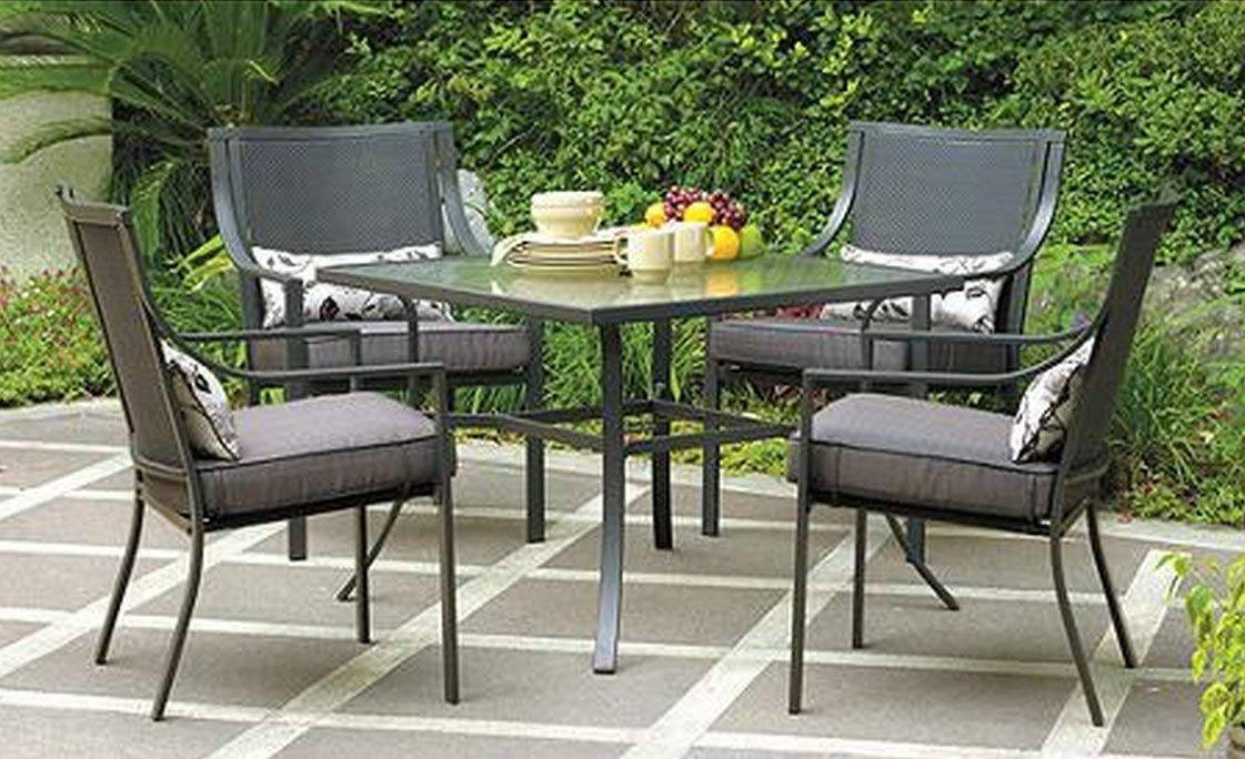 Get versatile designs of outdoor furniture sets