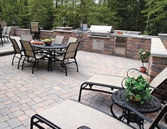 Paver patio designs – elegant look to your backyard