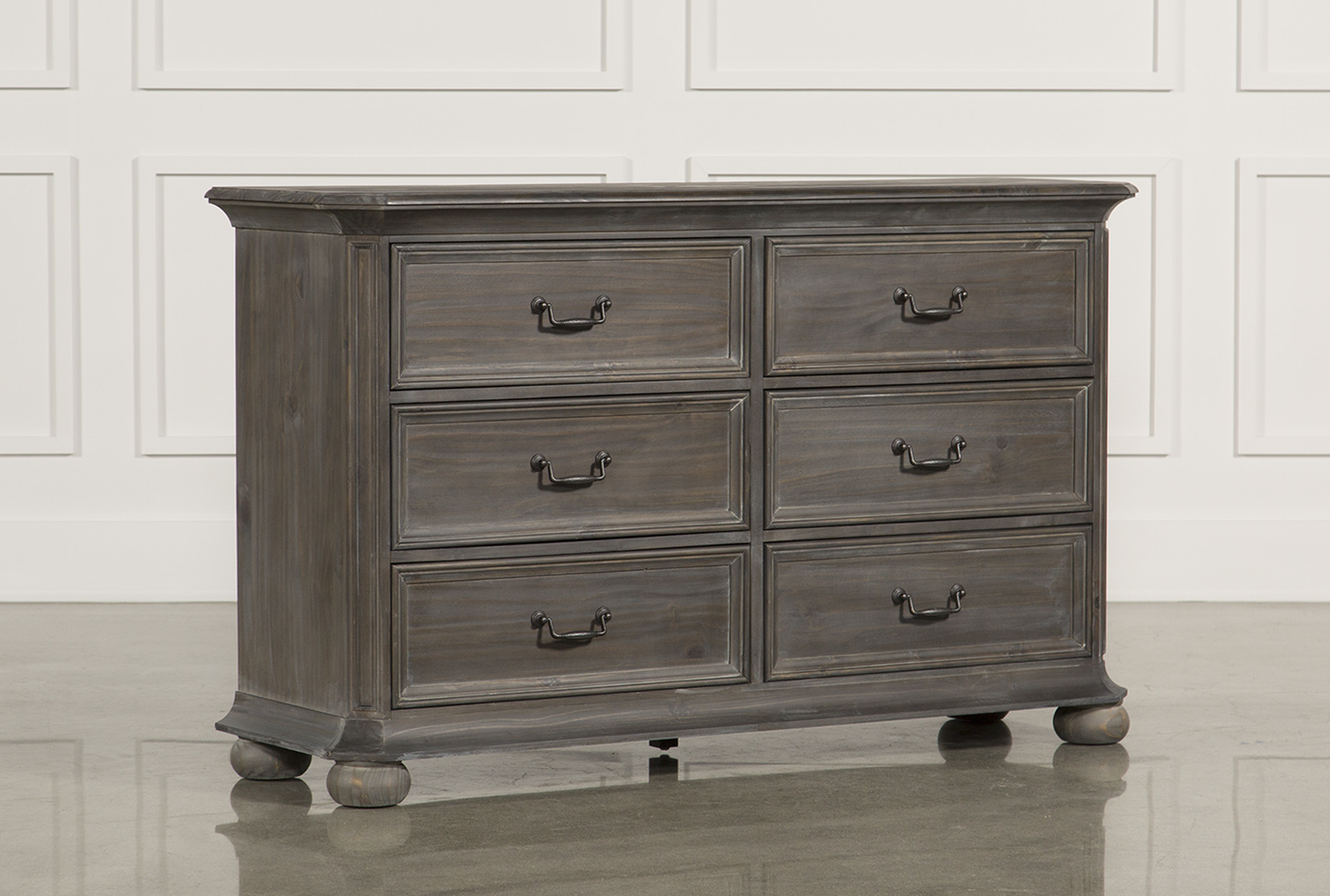 6 Drawer Dressers | Living Spaces