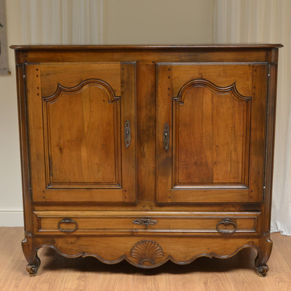 Antique Oak Cupboards - The UK's Premier Antiques Portal - Online