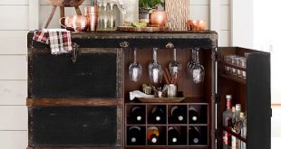 Ludlow Trunk Bar Cabinet | Pottery Barn
