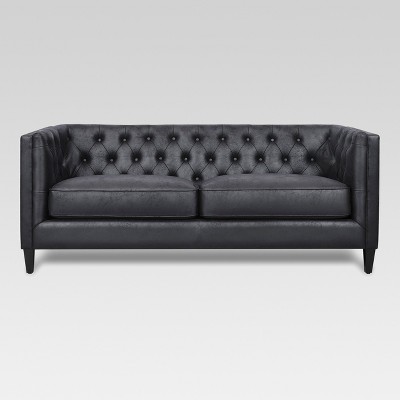 A black couch; an interesting
choice for your home