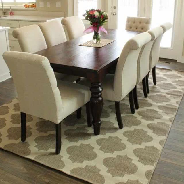 10 of the Best Kid-Friendly Dining Table Rugs | Six Sisters' Stuff