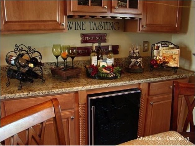 wine decor for kitchen |  Decorating Your Kitchen With A Wine