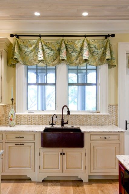 30 Impressive Kitchen Window Treatment Ideas | kitchen craft