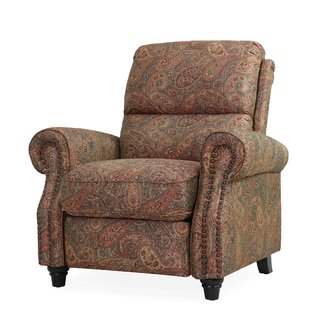 Selecting a suitable recliner
from wide range of lane recliners