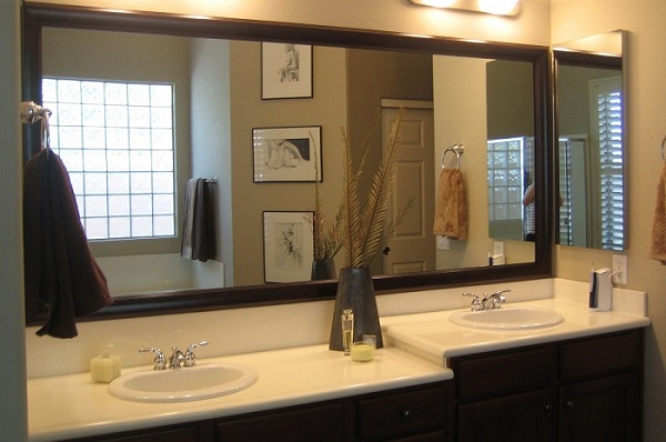 How to Use Bathroom Mirrors When Decorating Your Home - Doors By