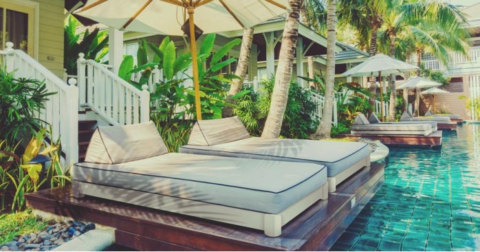 3 Stunning Outdoor Beds You Can Relax In - Daily Dream Decor