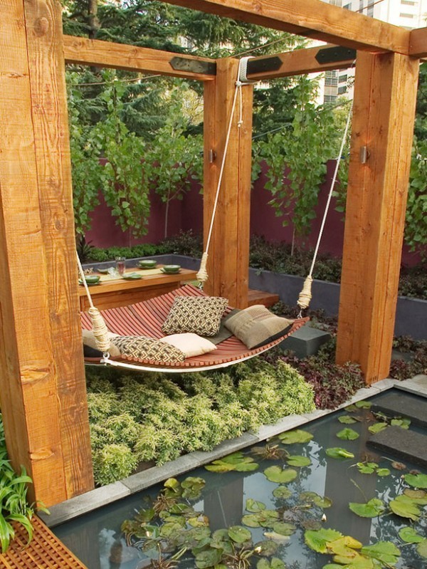 30 Outdoor Canopy Beds Ideas for a Romantic Summer | Freshome.com