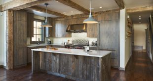 15 Best Rustic Kitchens - Modern Country Rustic Kitchen Decor Ideas