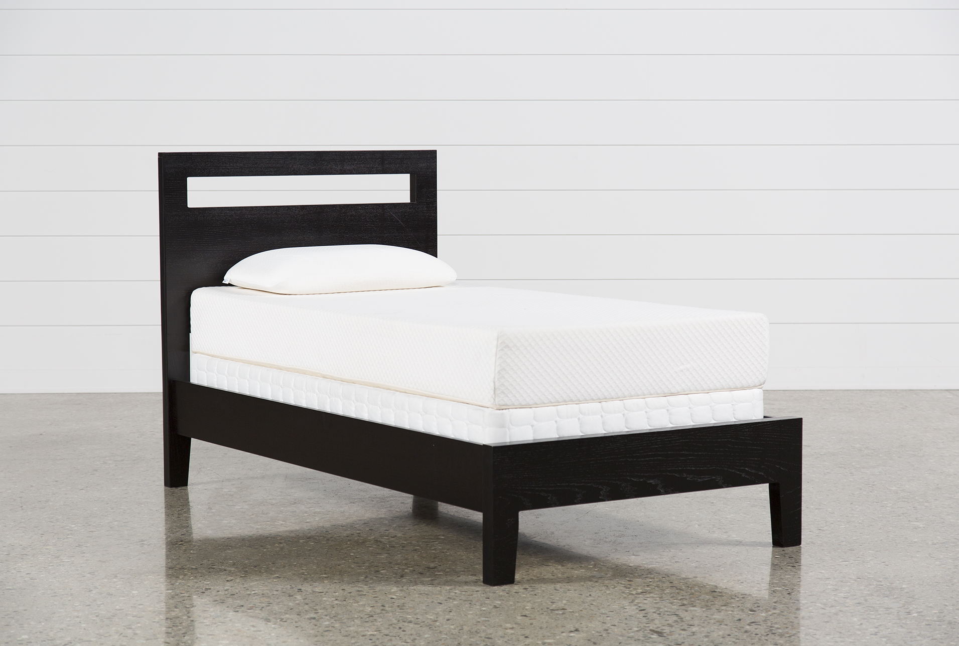 Milton Twin Panel Bed | Living Spaces
