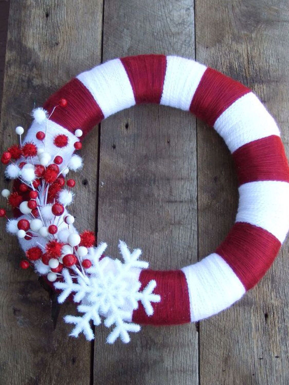 Beautiful wreaths pool noodle hacks to make your life easier