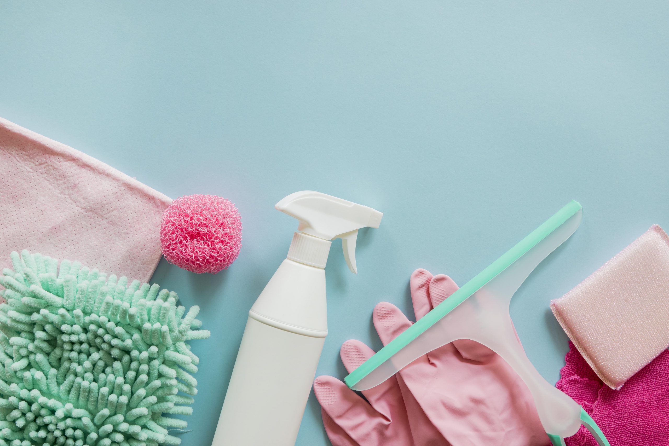 10 secrets to cut your cleaning time in
half