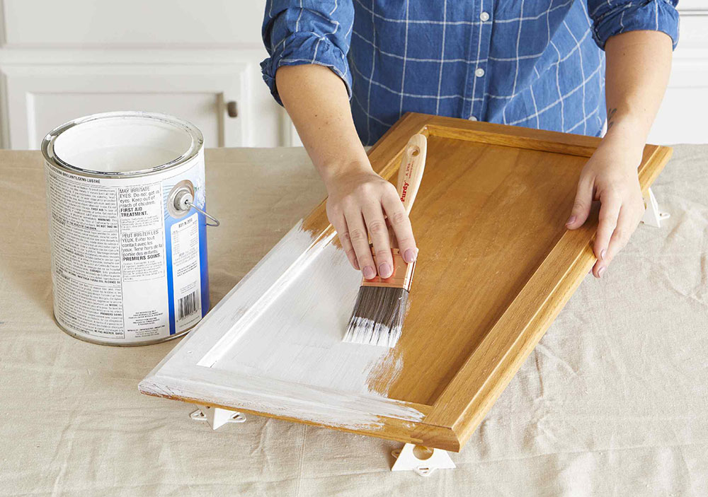 primer-1 How to paint bathroom cabinets and make them look good