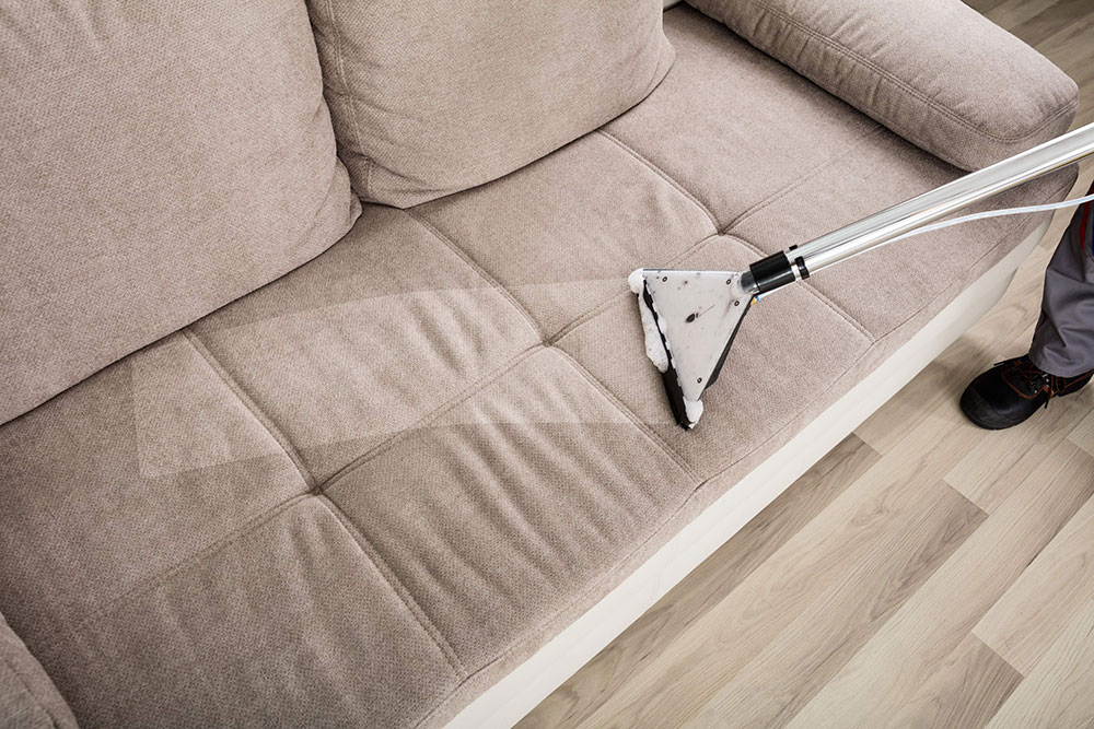 Vacuum cleaner How to clean microfiber furniture so that it looks new