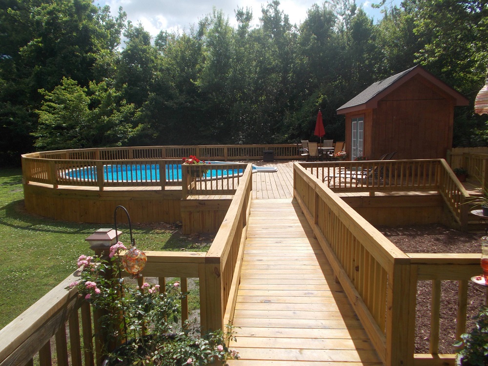 ag4-1 Cool above ground pool decks to use as inspiration for your own
