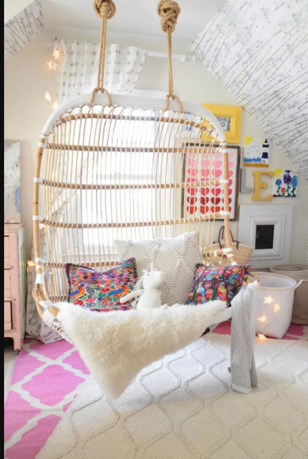 A-Swinging Cute Room Ideas That Your Daughter Will Love