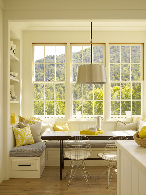 4 steps to design a sunny breakfast nook