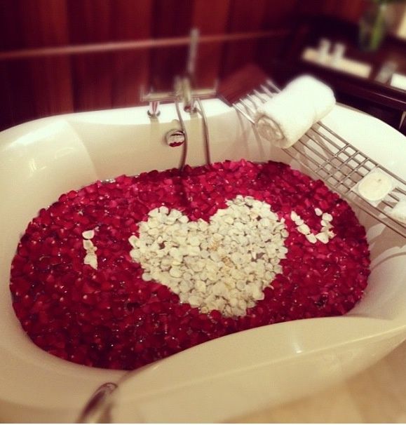 Create a Romantic Valentine's Day Bedroom Using Your 5 Senses .