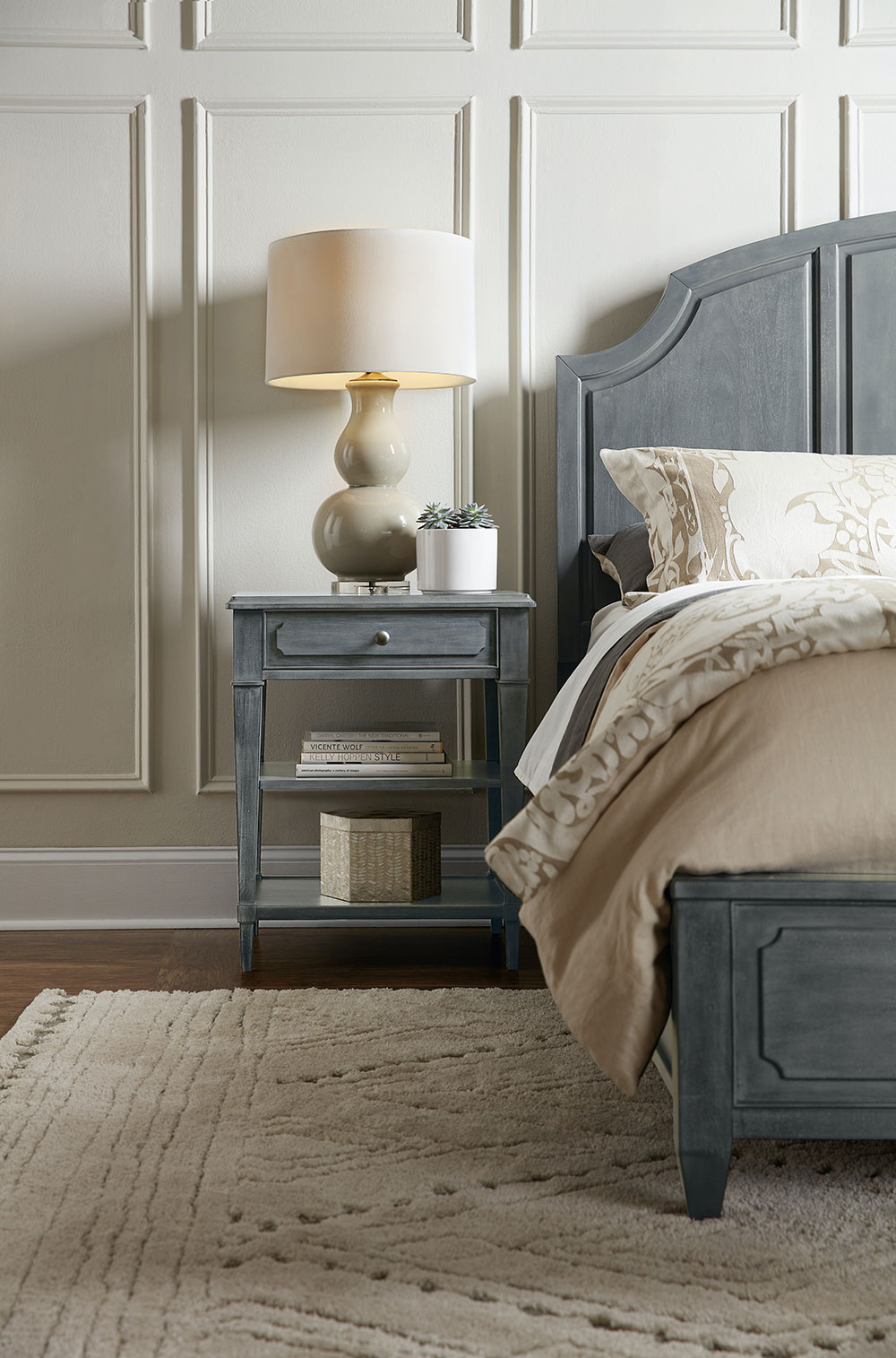 5-different-types-of-bedside-tables-to-upgrade-your-bedroom-topsdecor