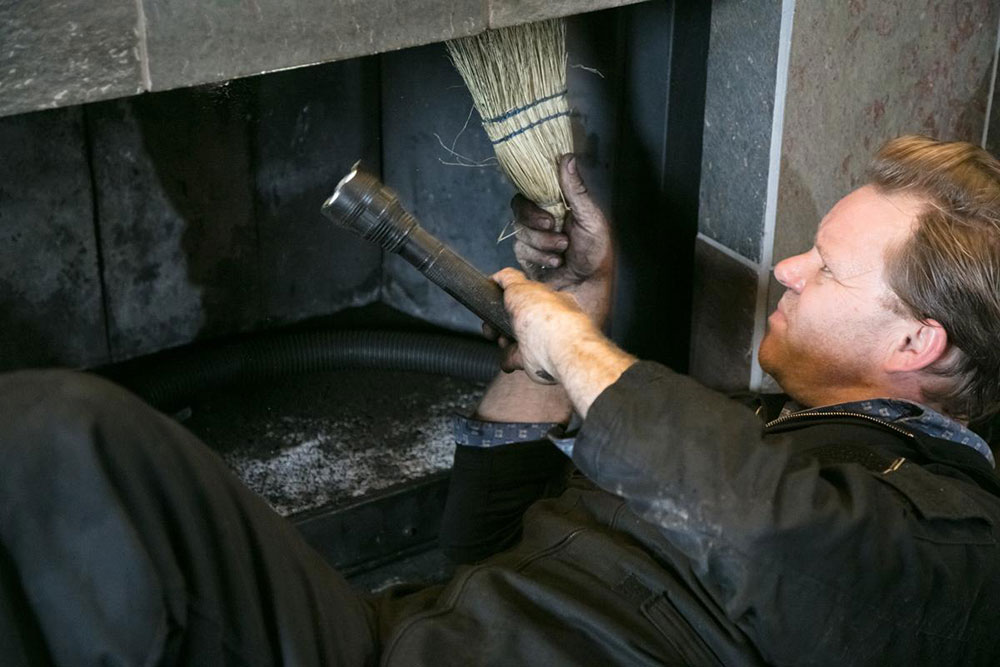 How-to-Clean1 How do I clean a chimney and when is the best time for it? 