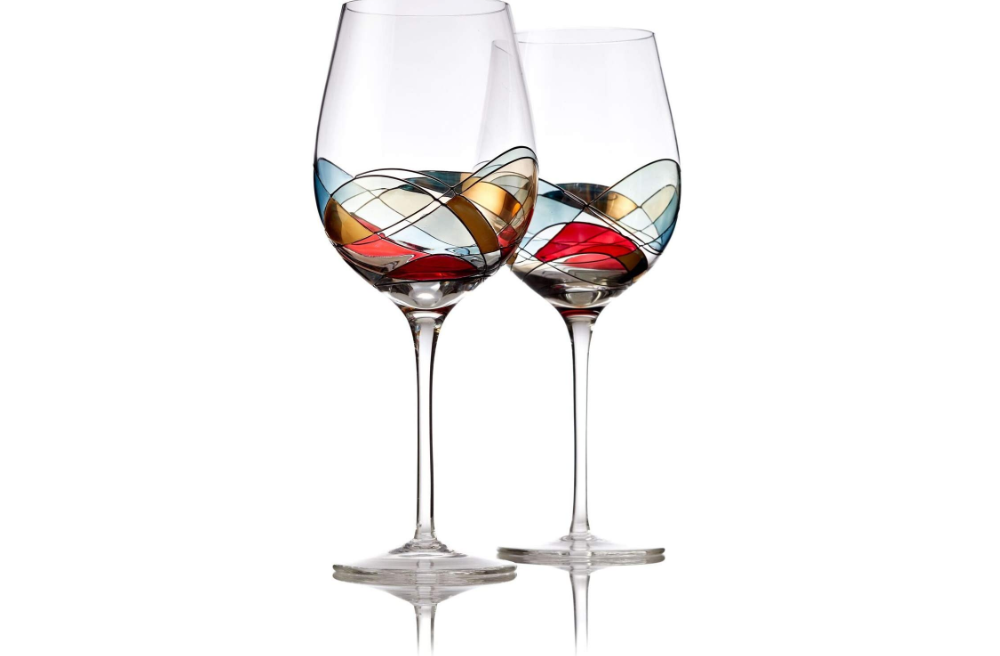 t5-5 Unique wine glasses that you can use in your dining room for your guests