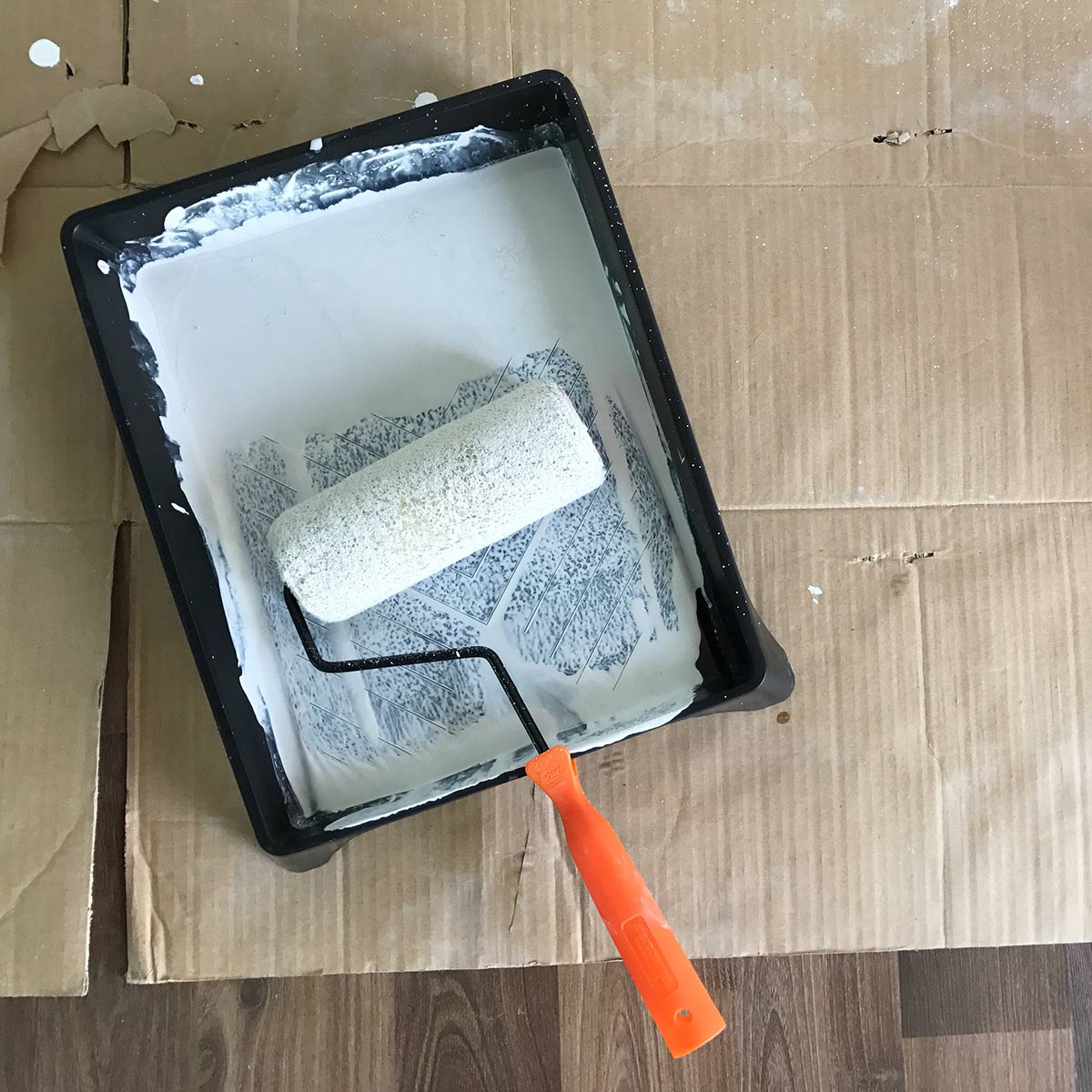 How to clean paint roller after painting
the walls