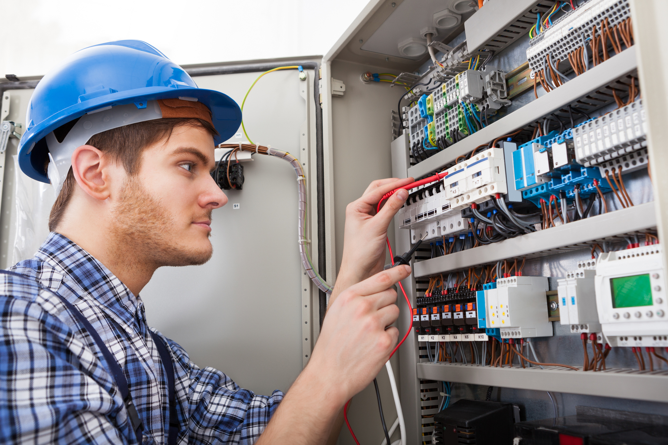 How to find the right electrician