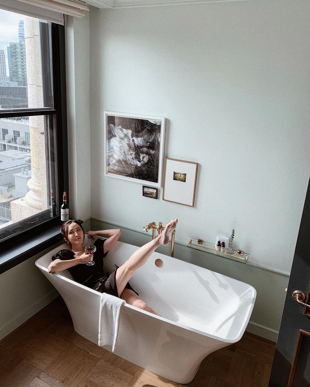 How to prepare a relaxing bath on your
tub