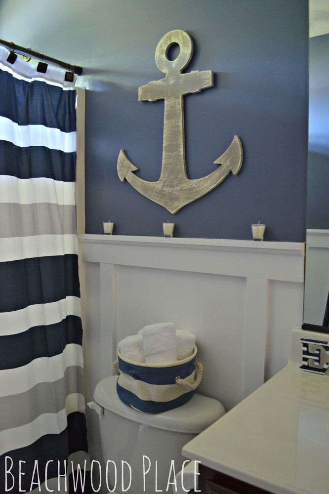 The fantastic nautical bathroom decor and
the pictures inspire you