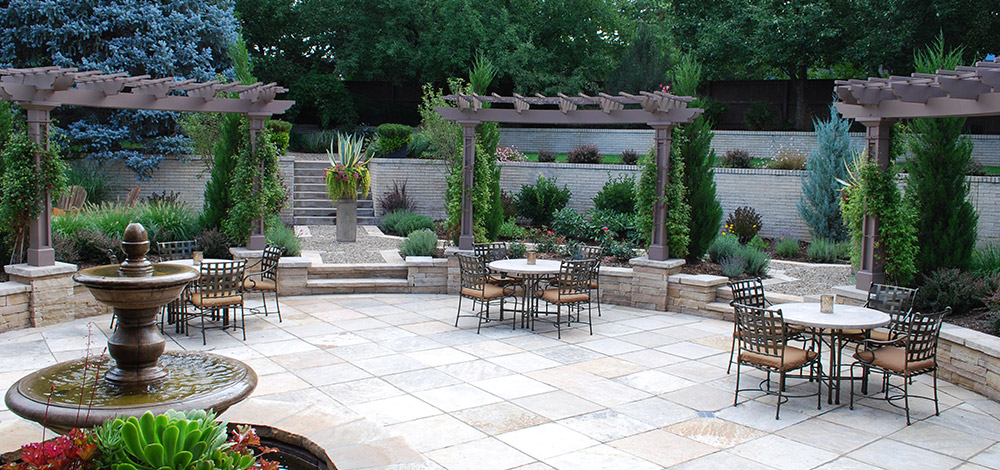 Things to Consider When Hiring a
Landscaping Company