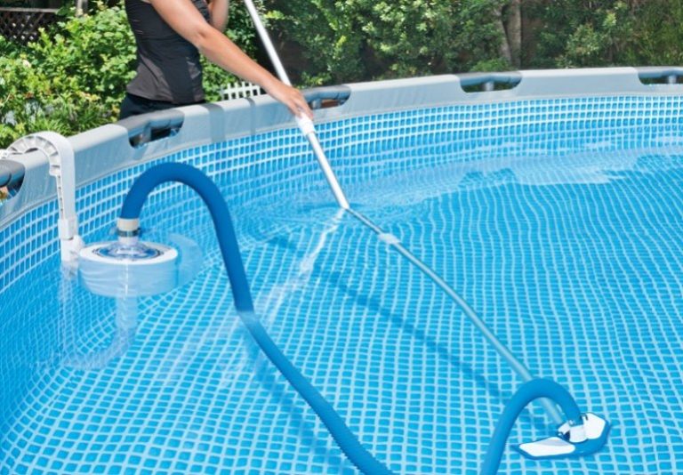 What is the best vacuum for Intex pools?