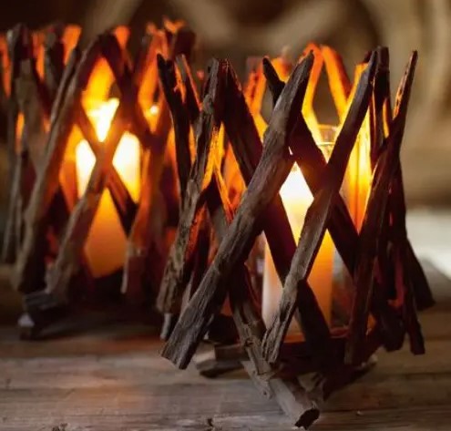 Nordic autumn candle holders covered with branches look natural and simple and are easy to DIY
