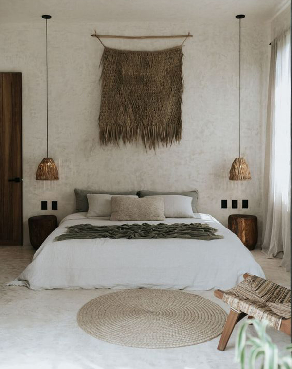 Traditional bedroom villa decor