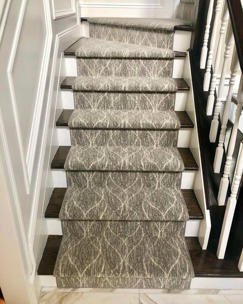 unique stair runner with gray pattern