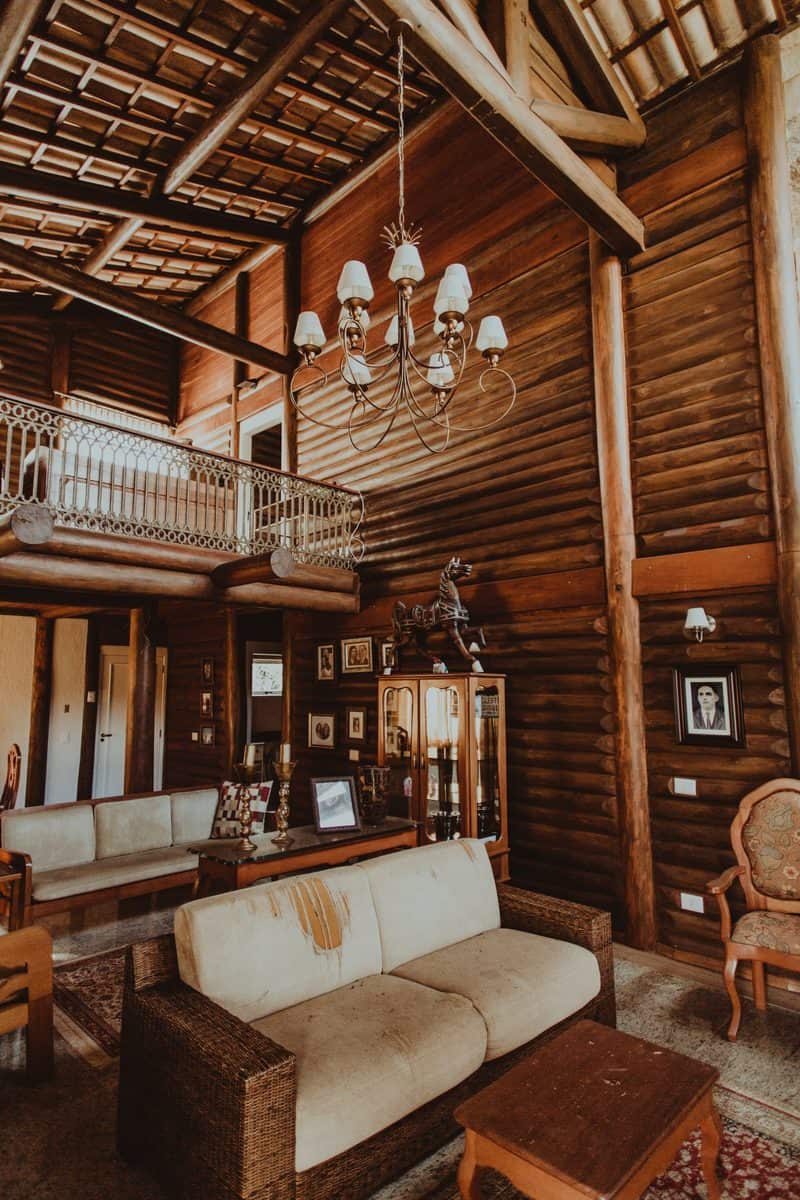 Rustic Log Cabin Living Room Vintage Sofa Chandelier