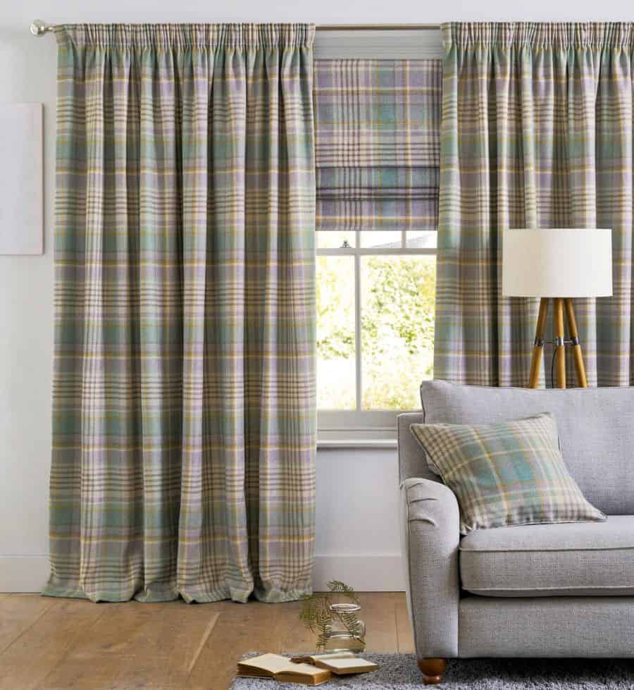 Sample curtains living room 