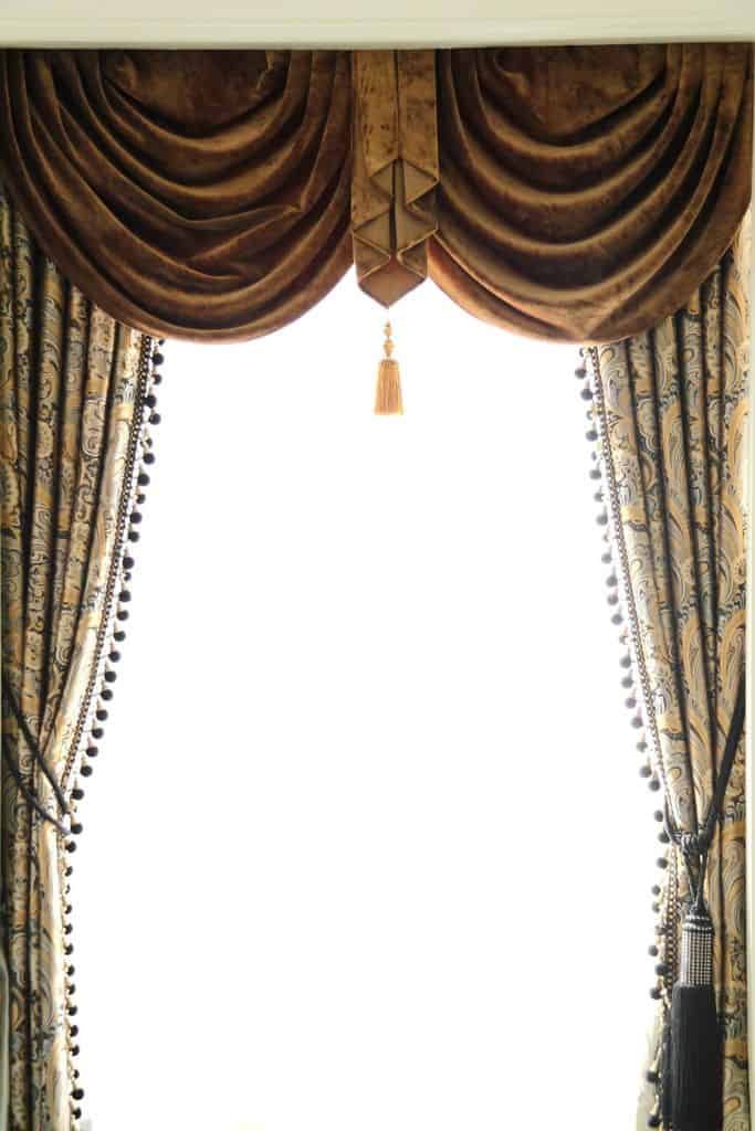 Living room curtains with valance