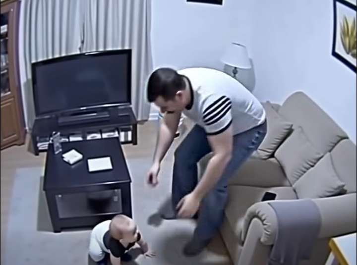 The Camera Captured a Moment That Completely Changed How I Saw My Husband Forever