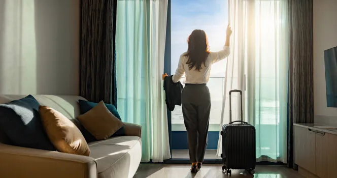 Why the Bathtub Can Be One of the Safest Spots to Keep Your Luggage in a Hotel