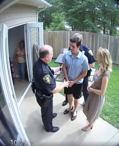 I Walked Away From Our Family Barbecue After Receiving a Strange Text — And It Ended Up Being the Best Decision of My Life