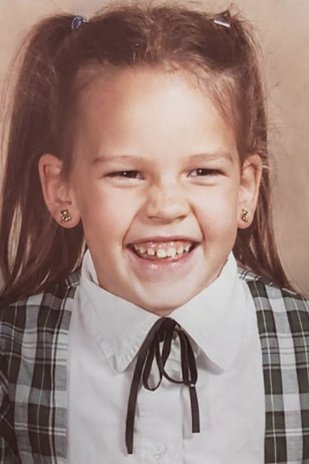 The Journey of Hilary Swank: From Early Struggles to Lasting Success