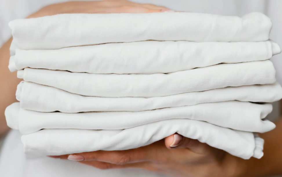 Understanding Laundry Marks on Clothing: Common Causes and Practical Solutions