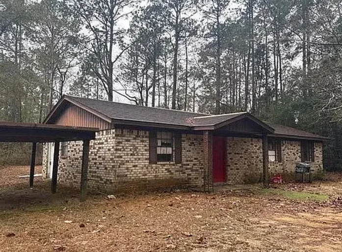 3-Bedroom Home Available As-Is Through Foreclosure Auction